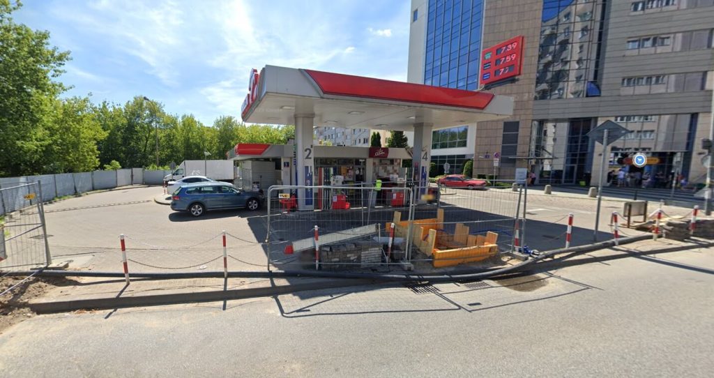 Remont instalacji kanalizacji - SP 243 Dolna